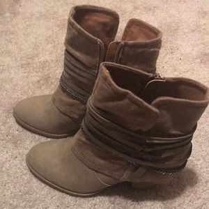 JellyPop Heel Shoe Boot size 7.5M